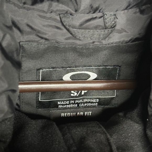 Oakley Womens Snowboard Jacket Small - Picture 5 of 5
